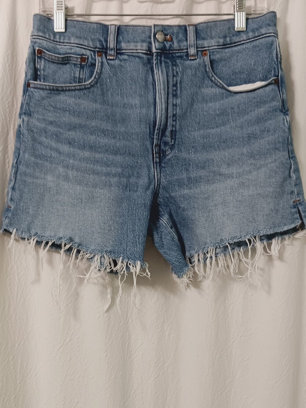 Madewell Classic High-Rise Raw Hem Denim Shorts - Light Blue